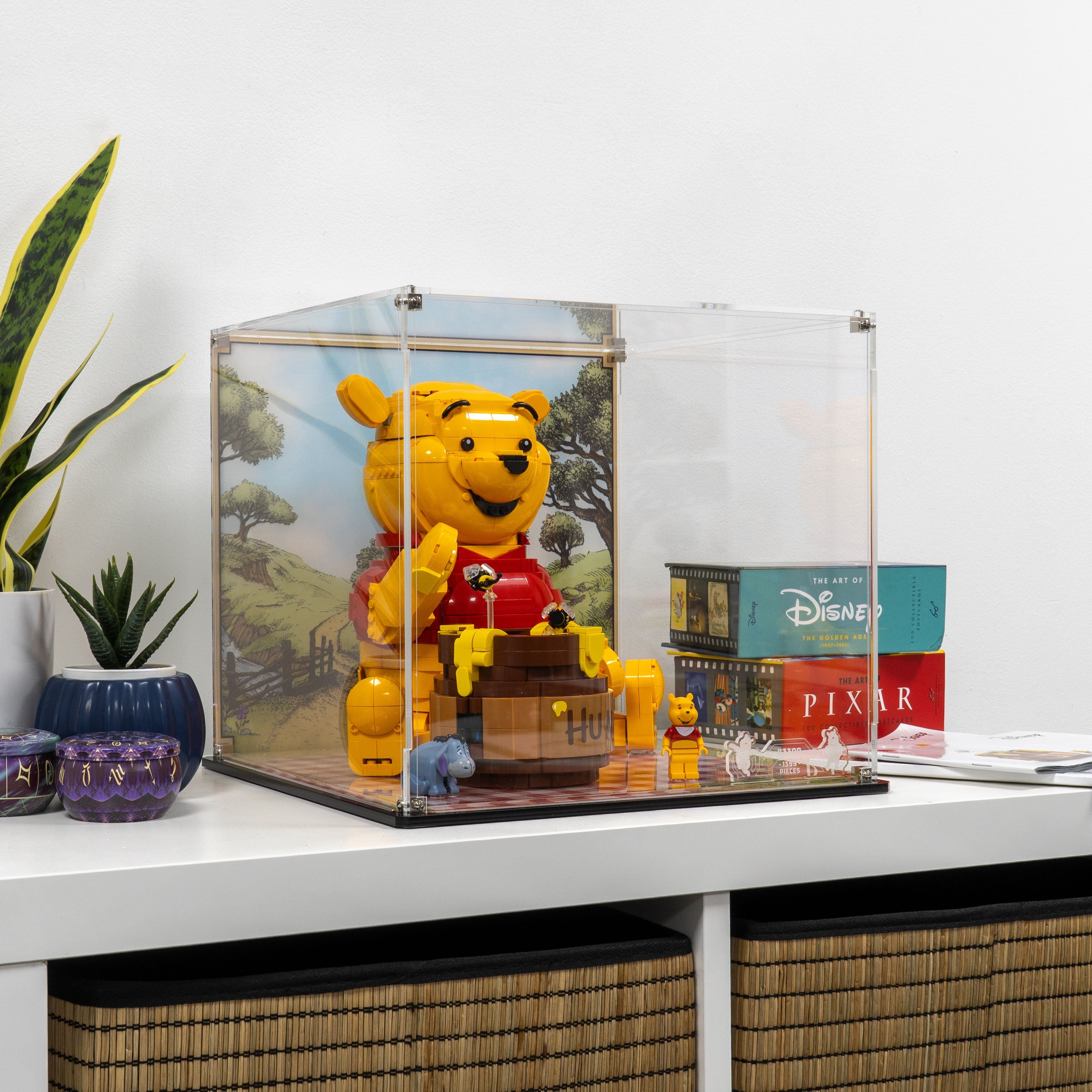 Display Case for LEGO® Disney Winnie the Pooh (43300)