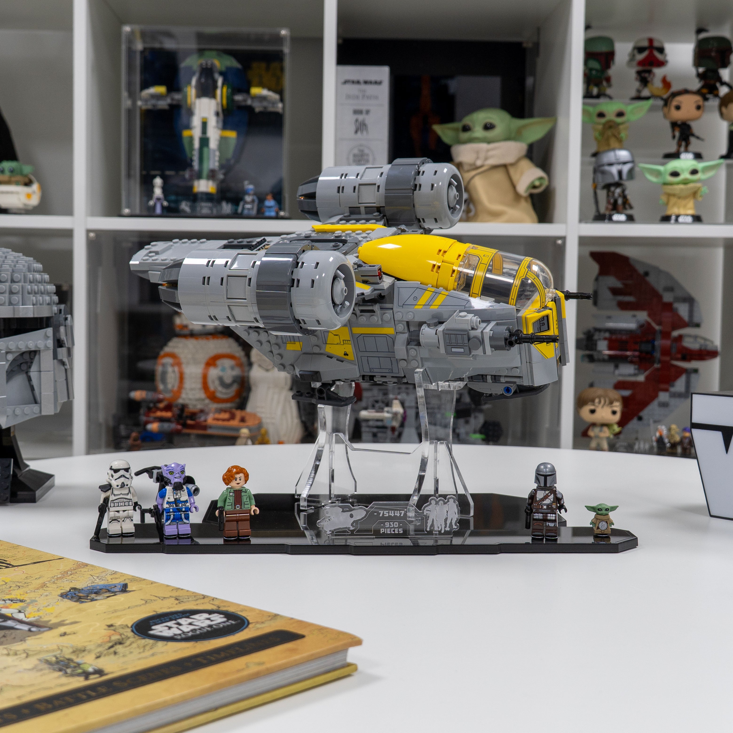 Display Stand for LEGO® Star Wars™ The Razor Crest™ (75447)