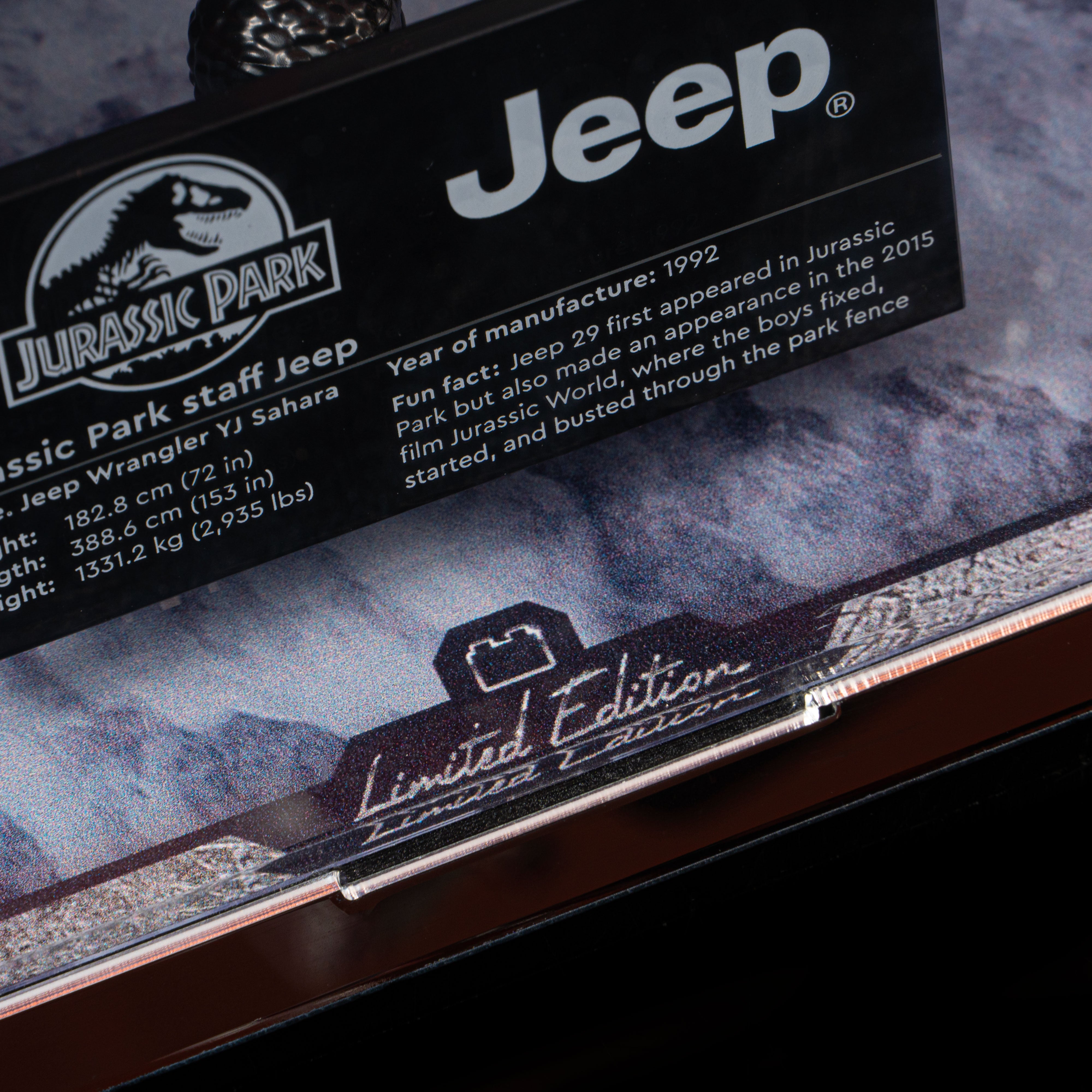 Limited Edition Display Case for LEGO® Jurassic Park Jeep® Wrangler (77984)