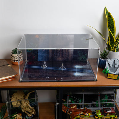 Display Case for LEGO® Jurassic Park Jeep® Wrangler (77984)