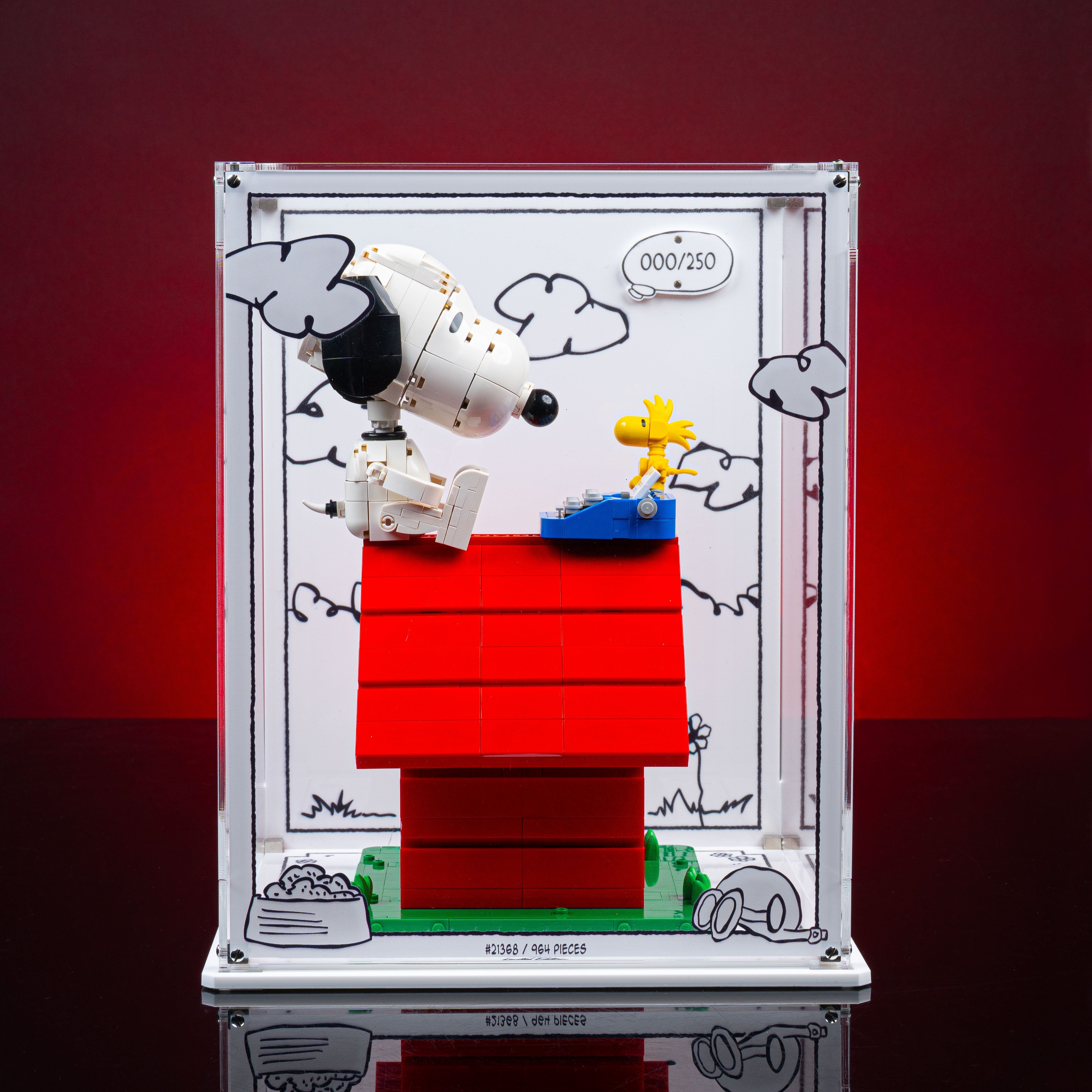 Limited Edition Display Case for LEGO® Ideas: Peanuts: Snoopy's Doghouse (21368)