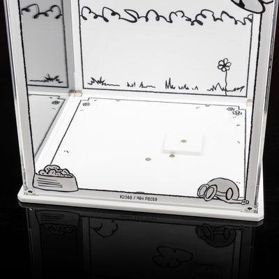 Limited Edition Display Case for LEGO® Ideas: Peanuts: Snoopy's Doghouse (21368)