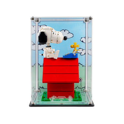 Display Case for LEGO® Ideas: Peanuts: Snoopy's Doghouse (21368)