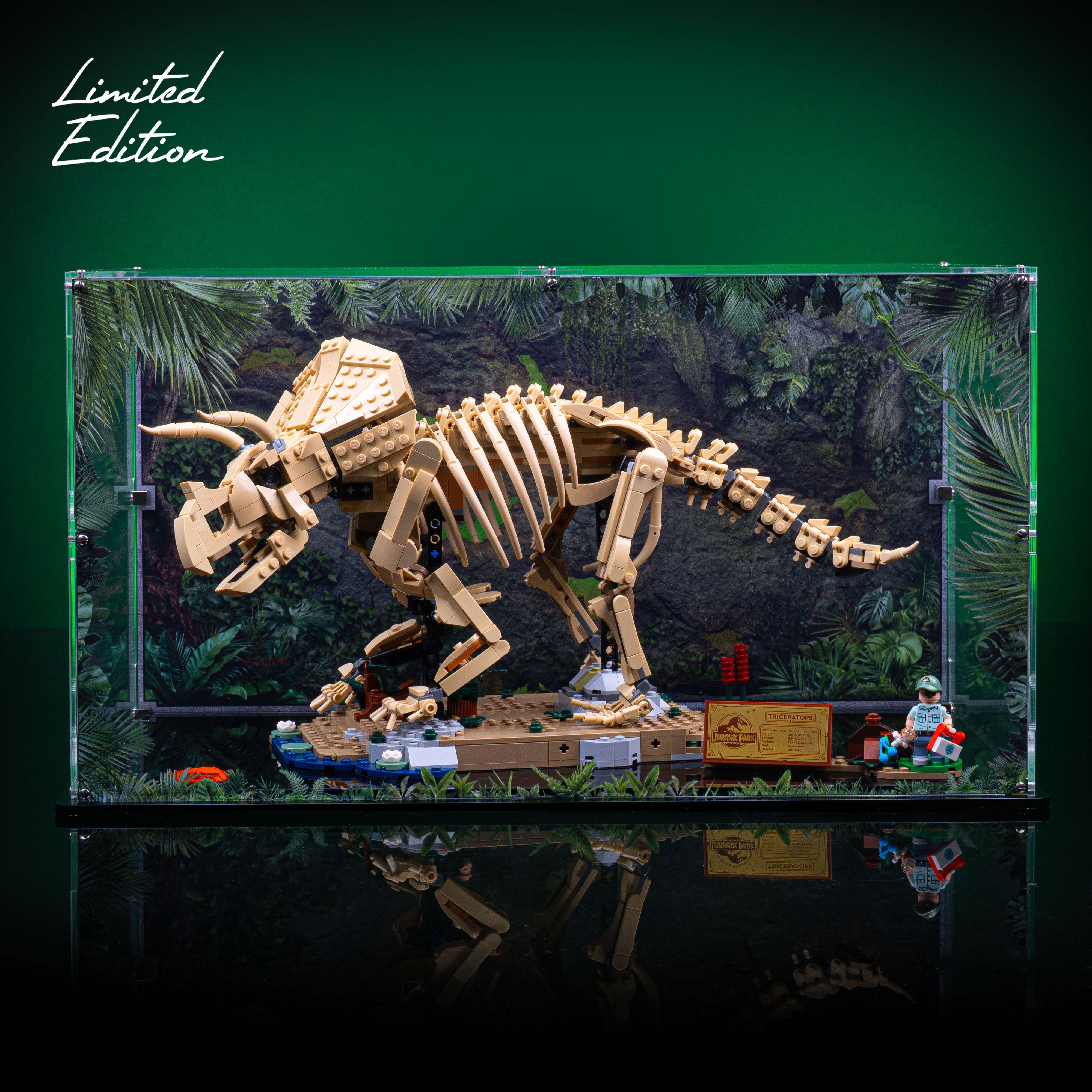 Limited Edition Display Case for LEGO® Dinosaur Fossils: Triceratops (77985)