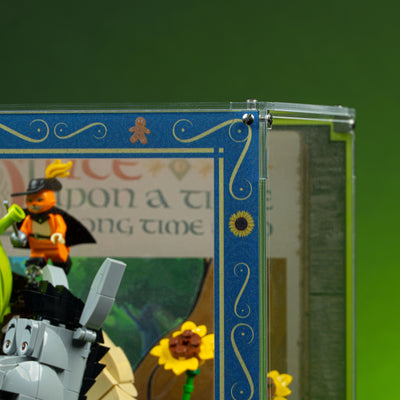 Limited Edition Display Case for LEGO® Shrek, Donkey & Puss in Boots (72423)