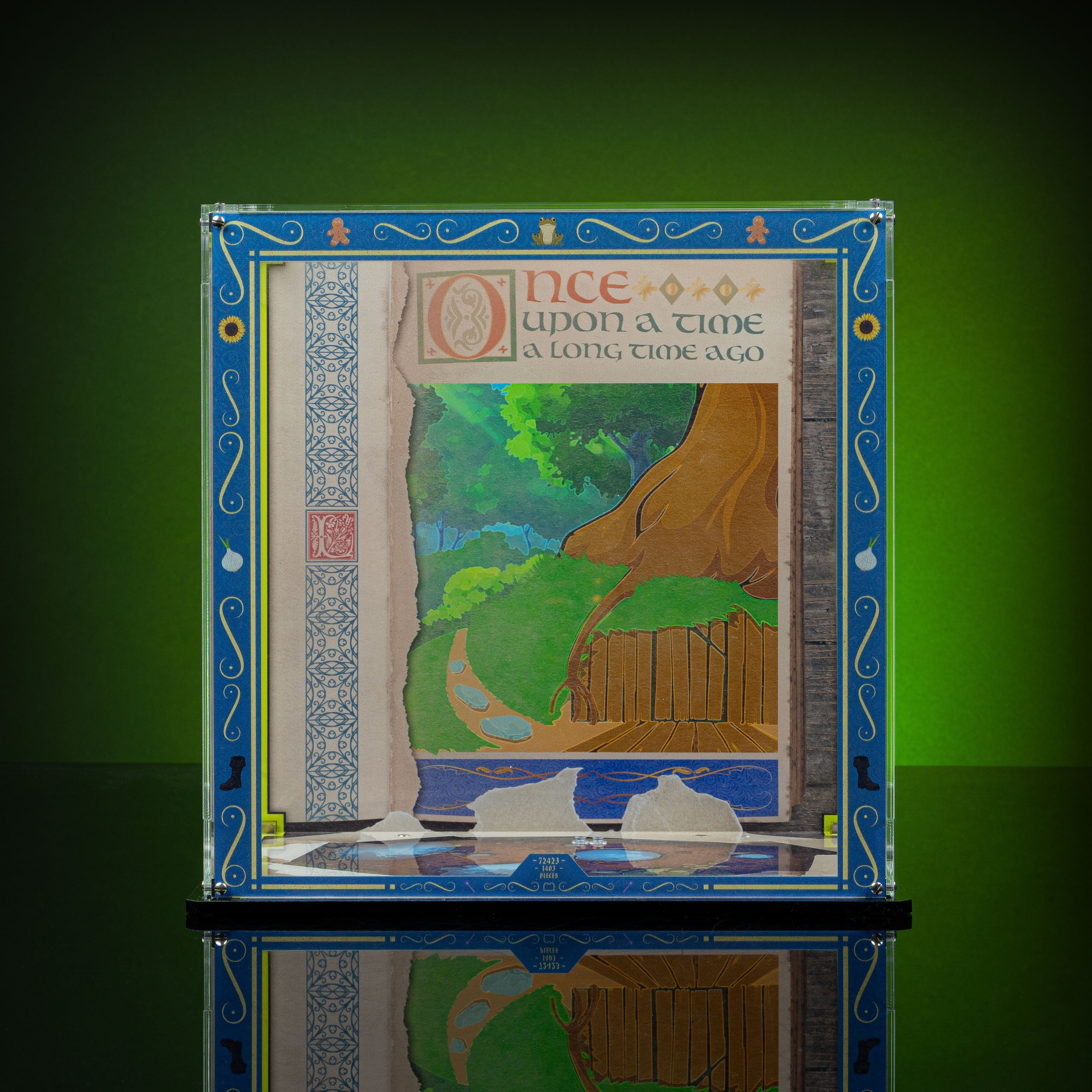 Limited Edition Display Case for LEGO® Shrek, Donkey & Puss in Boots (72423)