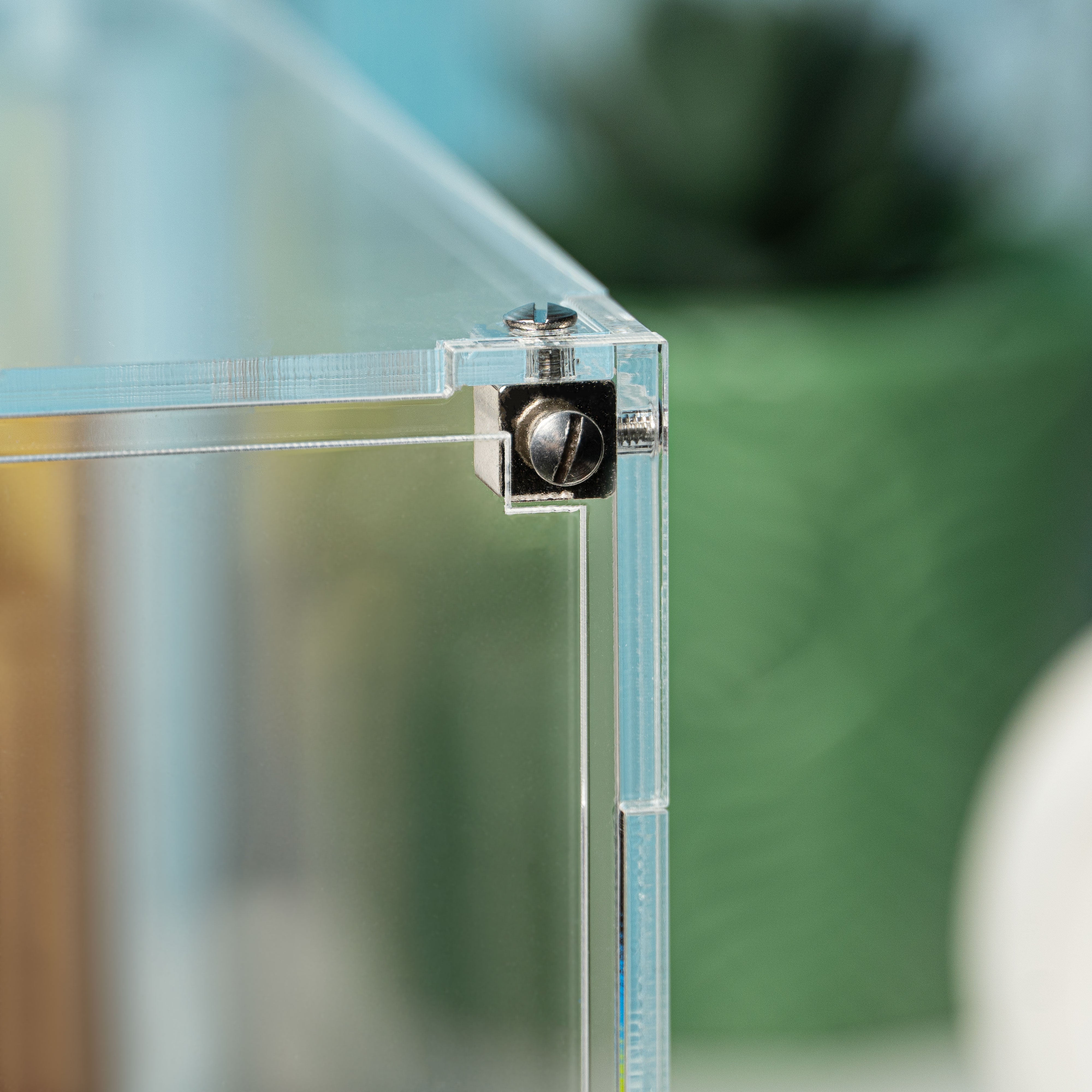 Display Case for LEGO® Polaroid OneStep SX-70 Camera (21345)