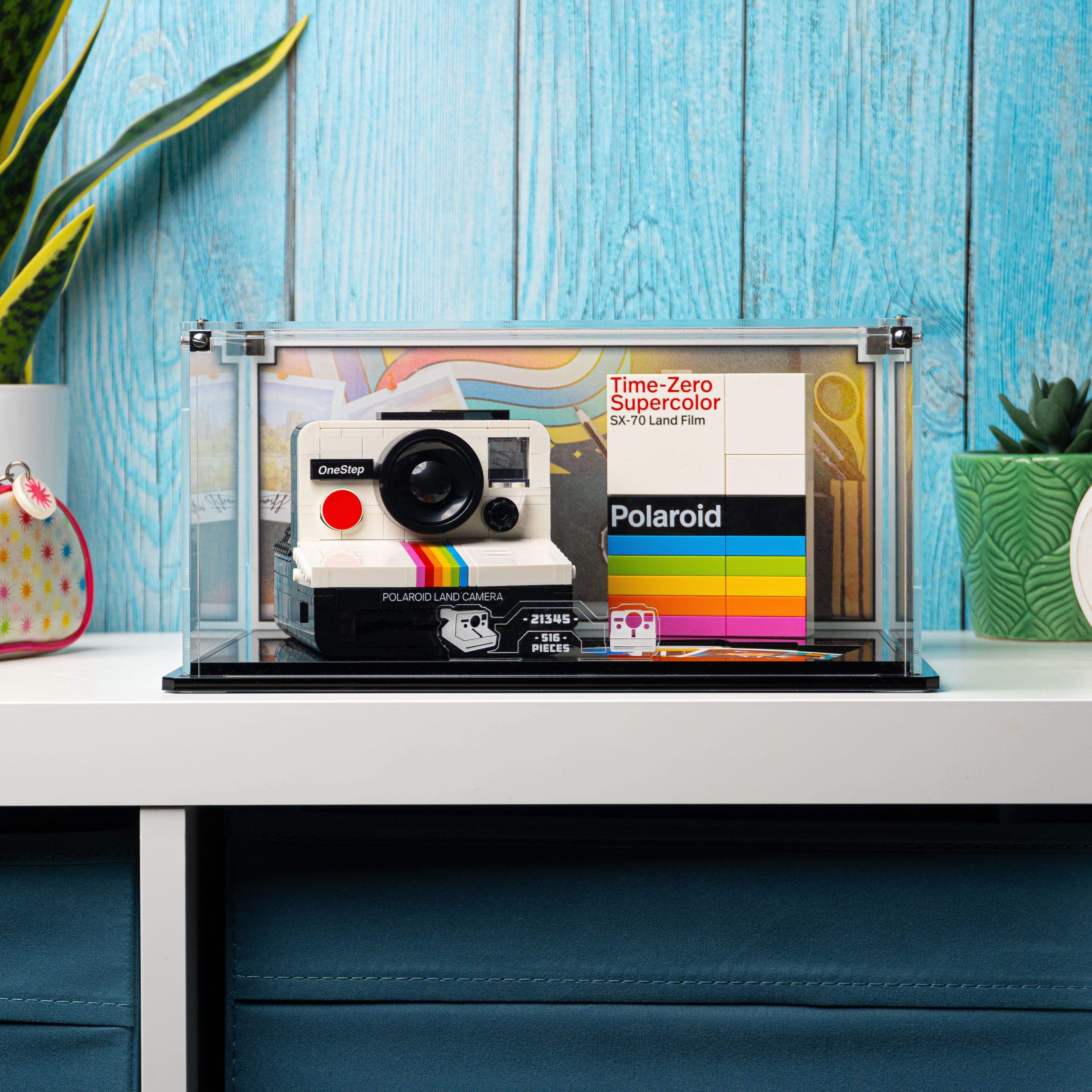 Display Case for LEGO® Polaroid OneStep SX-70 Camera (21345)