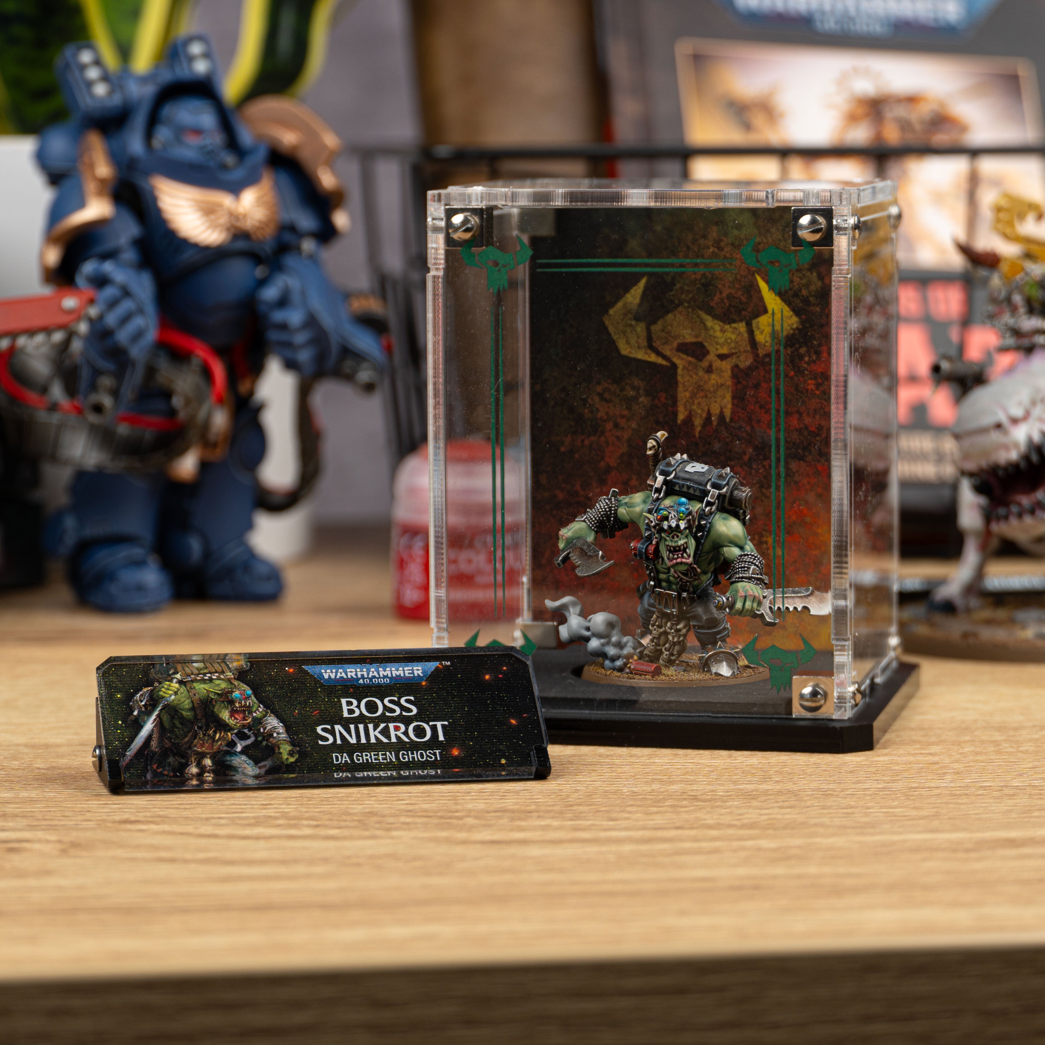 Display Cases for Warhammer® 40,000 Orks Miniatures