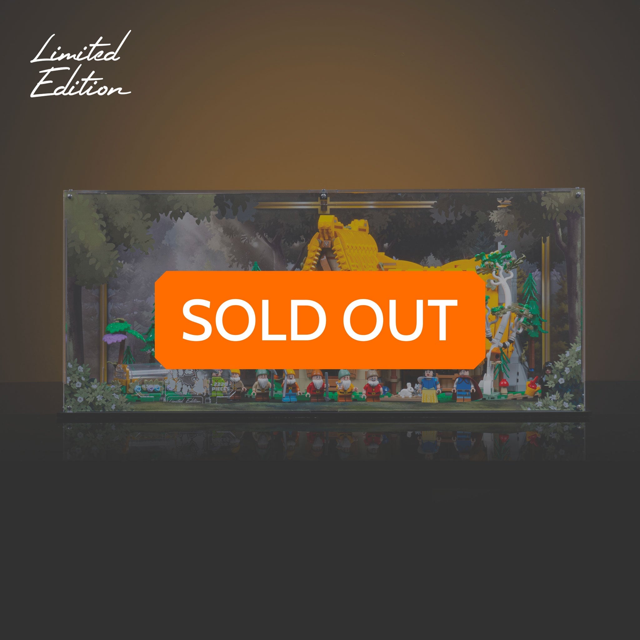 Limited Edition Display Case for LEGO® Snow White and the Seven Dwarfs' Cottage (43242)