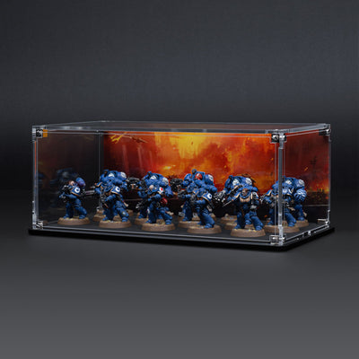 Display Case for Warhammer® Squad with Endless War Background