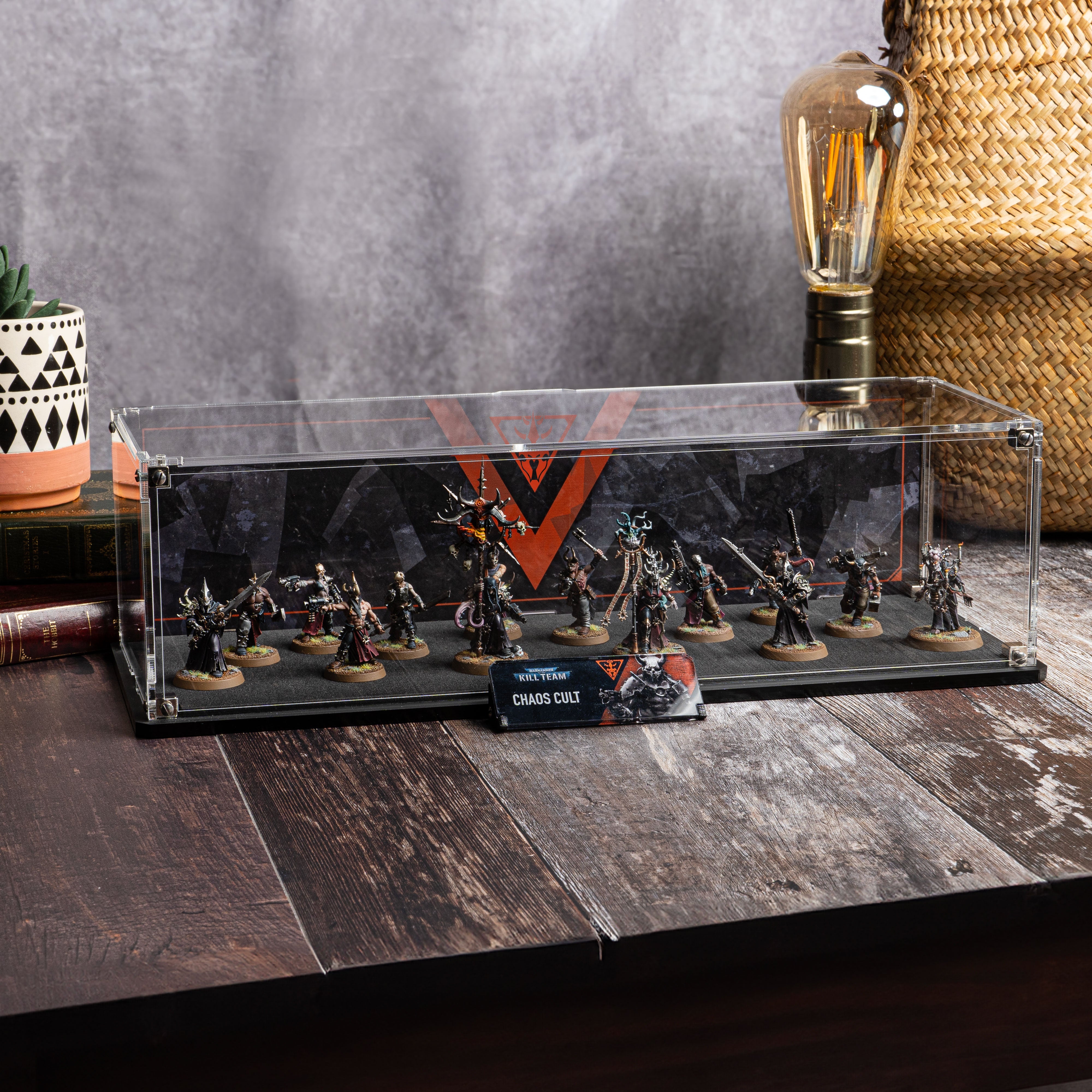 Display Case for Warhammer® 40,000 Kill Team: Chaos Cult