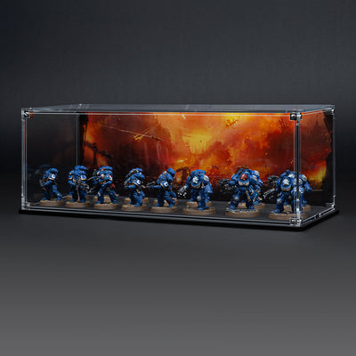 Display Case for Warhammer® Squad with Endless War Background
