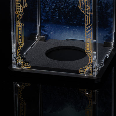 Limited Edition Display Case & Plaque for the Warhammer® Grombrindal Commemorative Anniversary Miniature