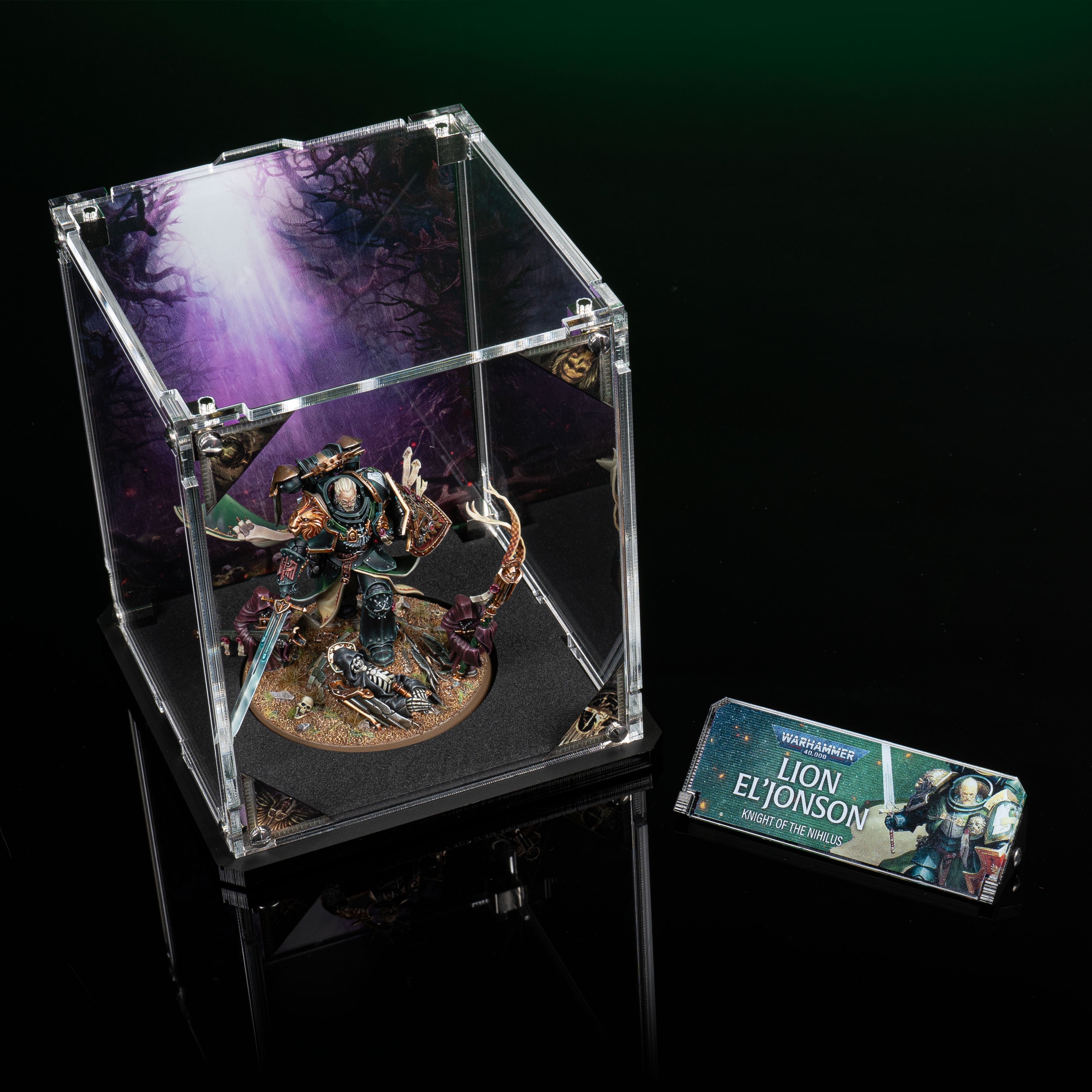 Limited Edition Display Case for Warhammer® 40,000 Dark Angels Lion El’Jonson