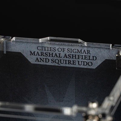 Display Case for Warhammer®+ Cities Of Sigmar - Marshall Ashfield And Squire Udo