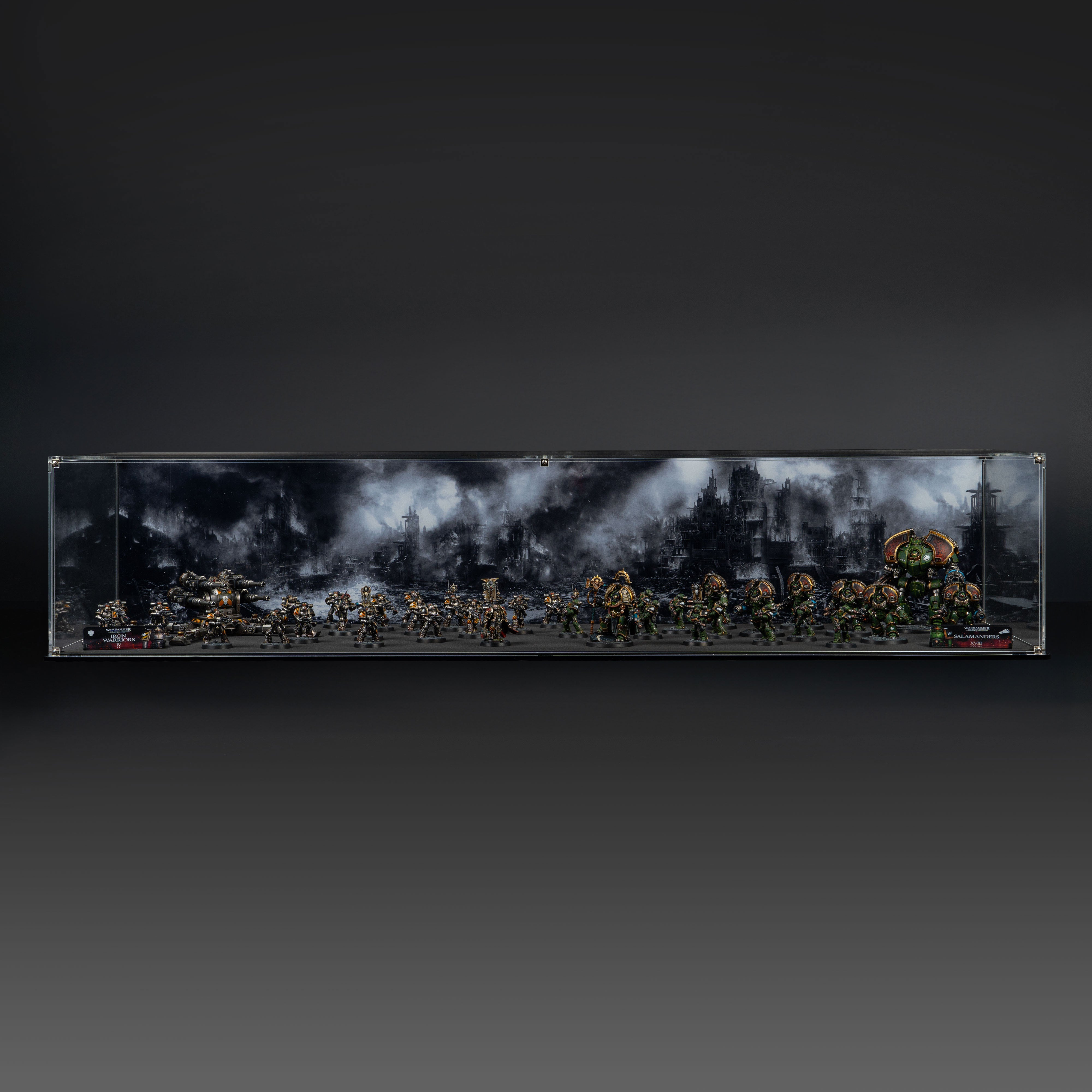 Extra Large Warhammer®: The Horus Heresy Display Case