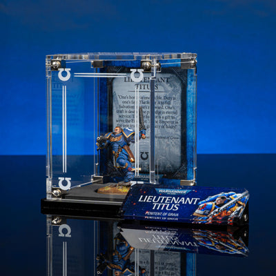 Limited Edition Display Case for Warhammer® 40,000 Lieutenant Titus