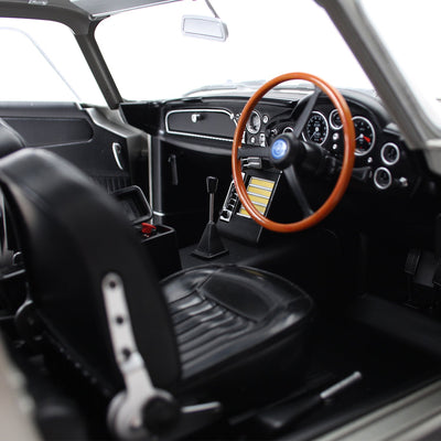 James Bond No Time To Die Aston Martin DB5 Model Car Kit - Numbered Collector's Edition - By Agora Models