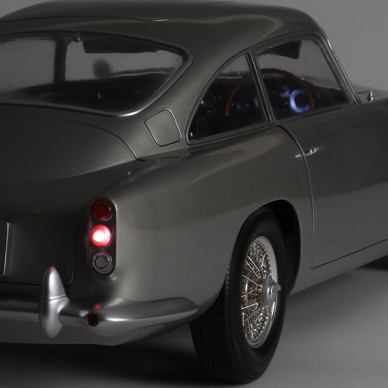 James Bond No Time To Die Aston Martin DB5 Model Car Kit - By Agora Models