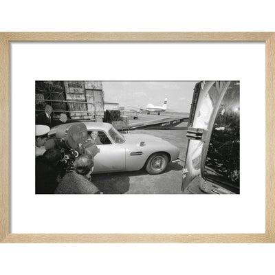 James Bond Goldfinger DB5 Framed Art Print - By King & McGaw