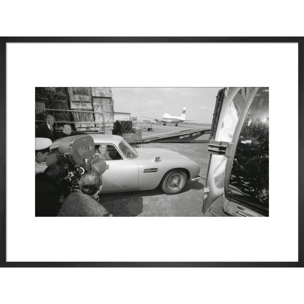 James Bond Goldfinger DB5 Framed Art Print - By King & McGaw
